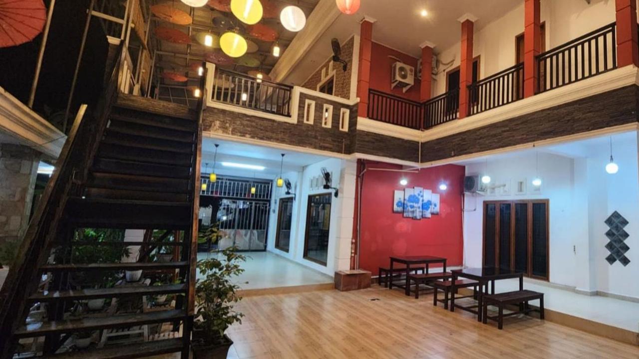 Permata Homestay Kotamobagu Mitra Reddoorz Luaran gambar