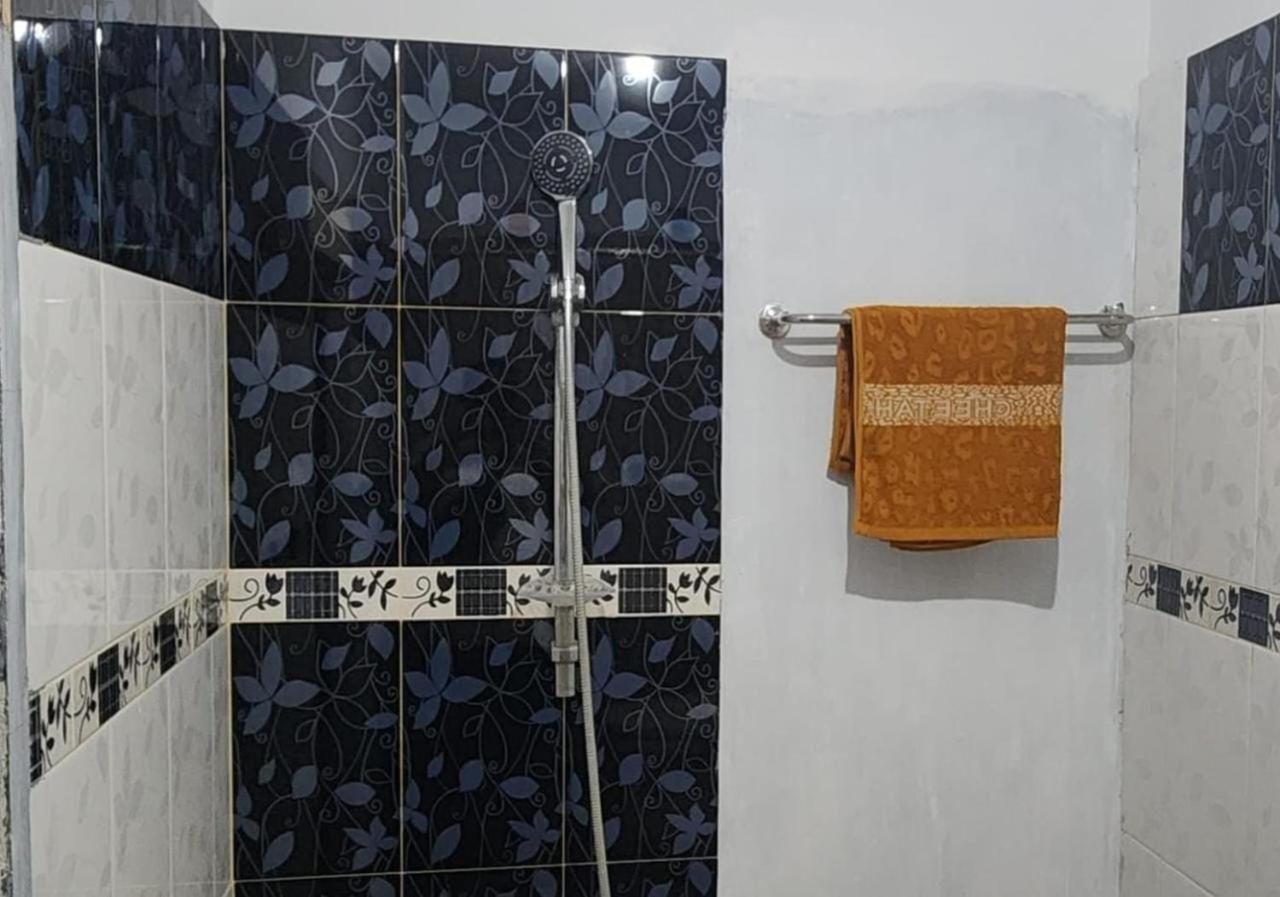 Permata Homestay Kotamobagu Mitra Reddoorz Luaran gambar
